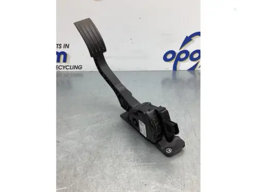 Gaspedaalpositie Sensor-7852980