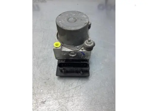 ABS Pomp-6900849