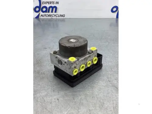 ABS Pomp-7588876