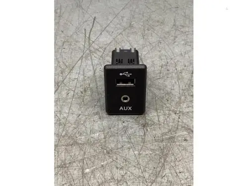 AUX/USB aansluiting-7434945