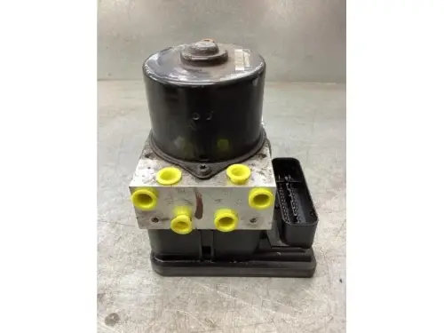ABS Pomp-8078812
