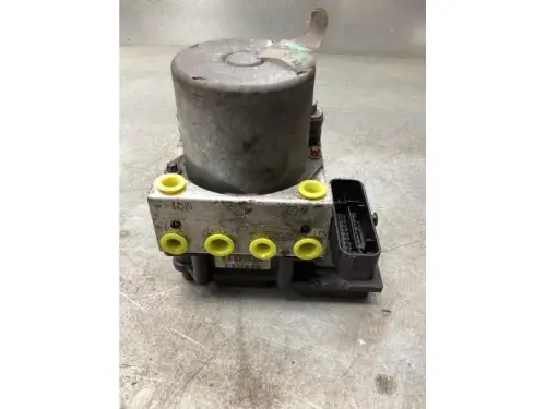 ABS Pomp-6728486
