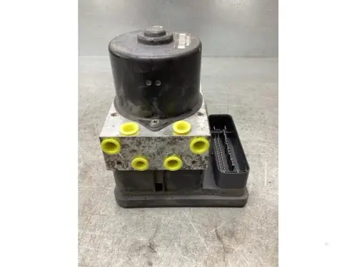 ABS Pomp-7921362