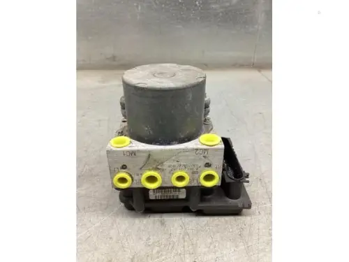 ABS Pomp-8044790