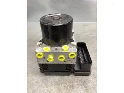 ABS Pomp-8082797