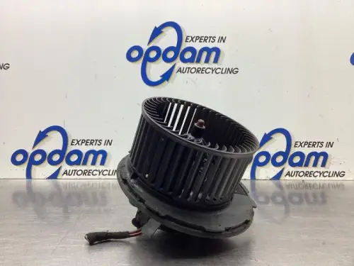 Kachel Ventilatiemotor-8106373