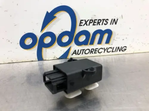 Stoelverwarmings module-8099164