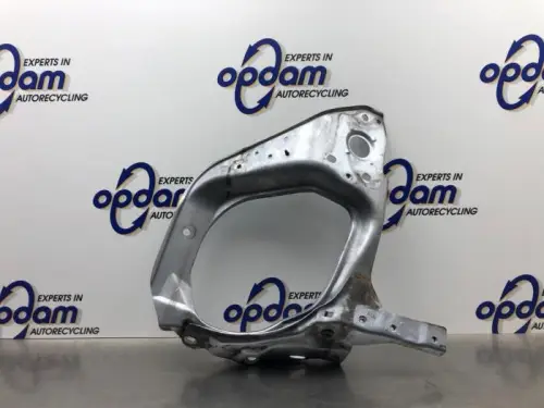Koplampframe links-8183165