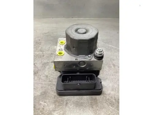 ABS Pomp-7992531