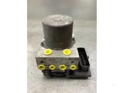 ABS Pomp-8162870
