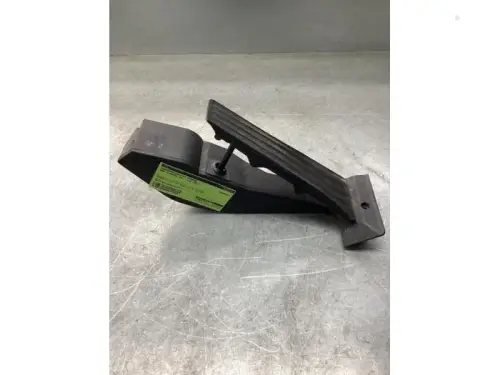Gaspedaalpositie Sensor-7914429