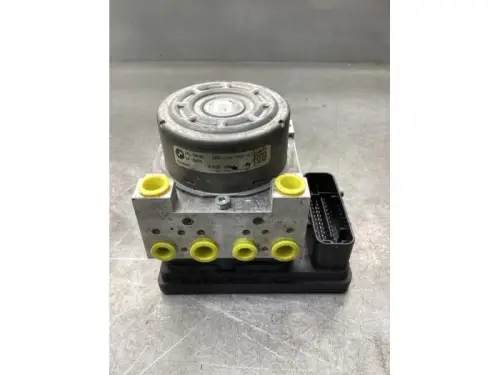 ABS Pomp-8175183