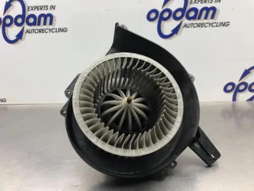 Kachel Ventilatiemotor-8075628