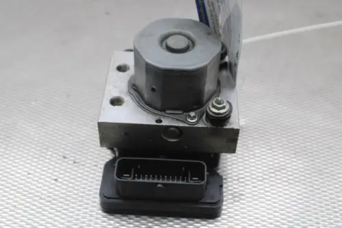 ABS Pomp-8279447
