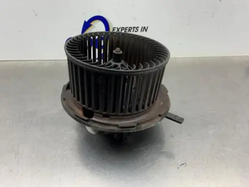 Kachel Ventilatiemotor-8335444