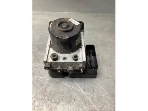 ABS Pomp-8075284