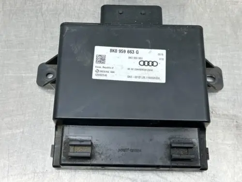 DC/DC converter-8163873