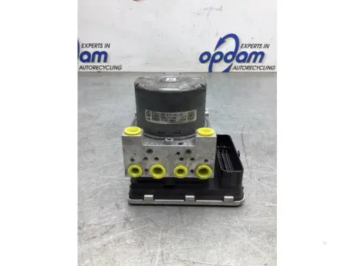 ABS Pomp-8171403