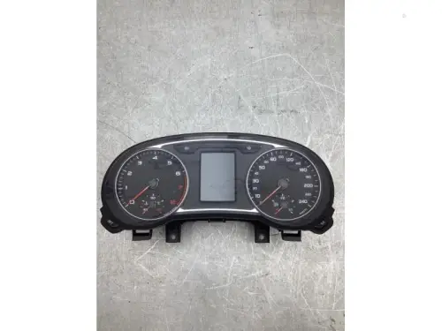 Kilometerteller KM-8106954