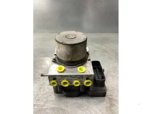 ABS Pomp-8166260