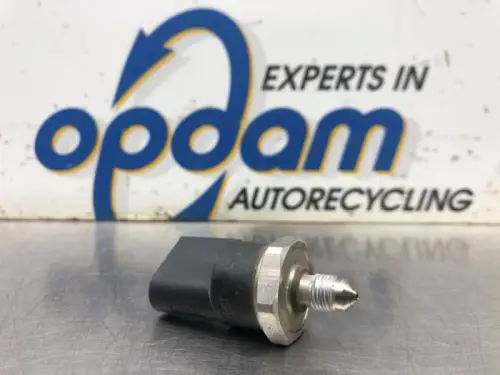 Brandstofdruk sensor-8066168