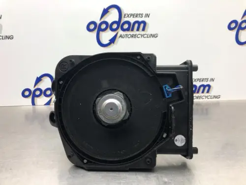 Subwoofer-8102585