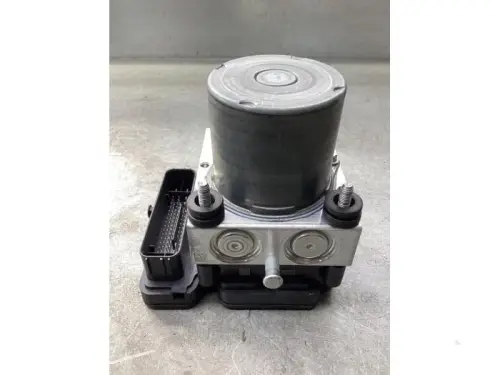 ABS Pomp-8186263