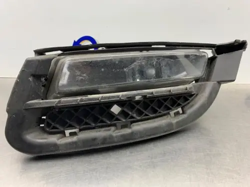 Mistlamp links-voor-8116588
