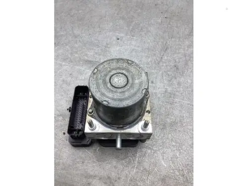 ABS Pomp-8238154