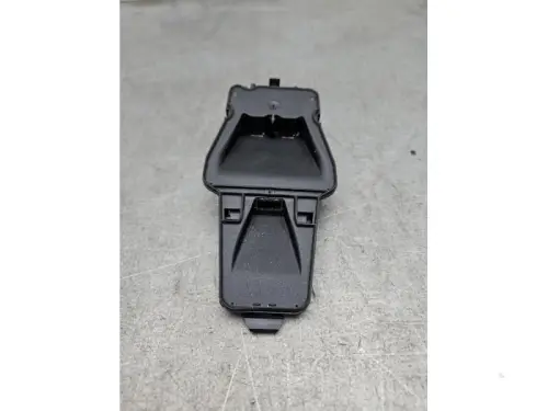 ACC Sensor (afstand)-8233215