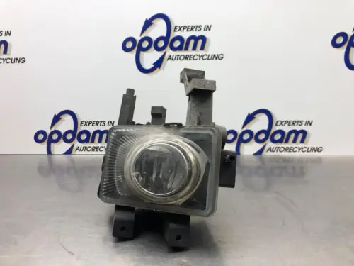 Mistlamp links-voor-8182211