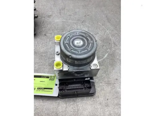 ABS Pomp-7916586