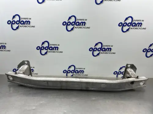 Bumperframe voor-8401412