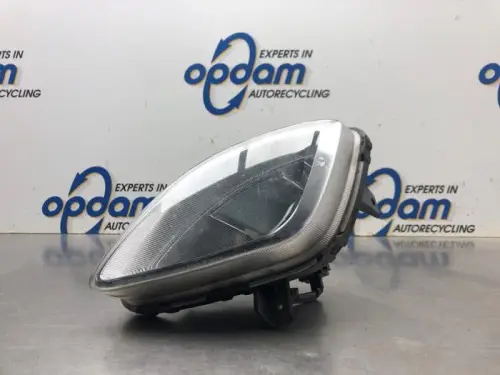 Mistlamp links-voor-8137917
