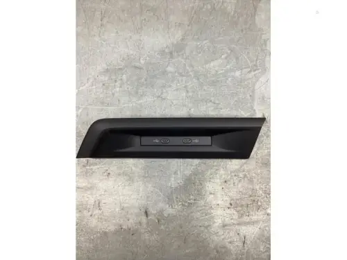 AUX/USB aansluiting-8219184