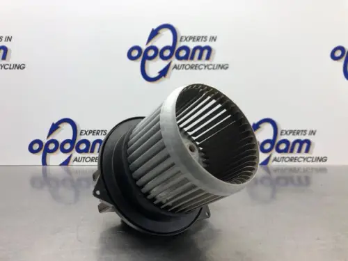 Kachel Ventilatiemotor-8109027