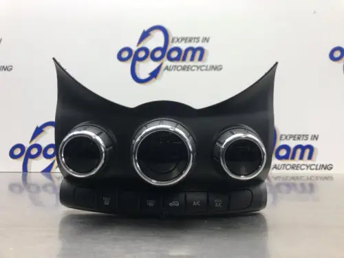 Kachel Bedieningspaneel-8176299