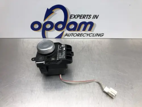 I-Drive knop-8051442