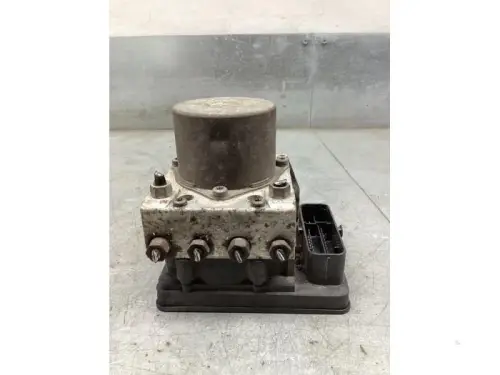 ABS Pomp-8190690