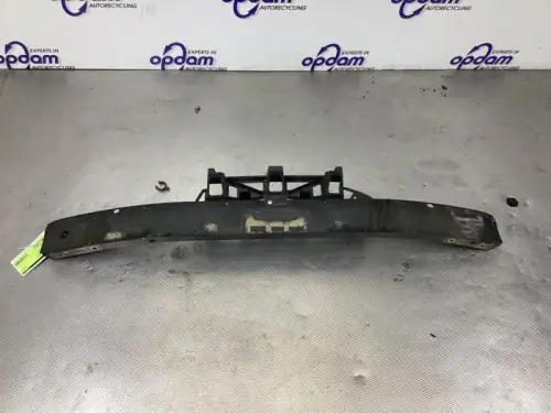 Bumperframe voor-8185131