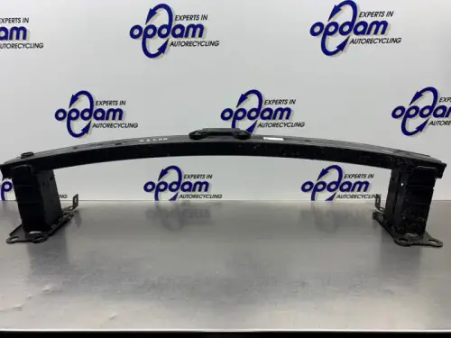 Bumperframe voor-8044841