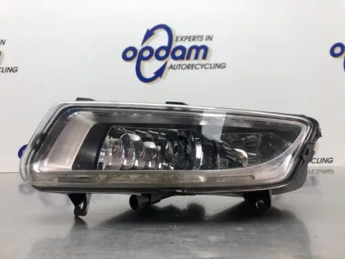 Mistlamp links-voor-8204388