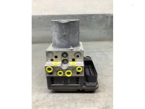 ABS Pomp-8154837