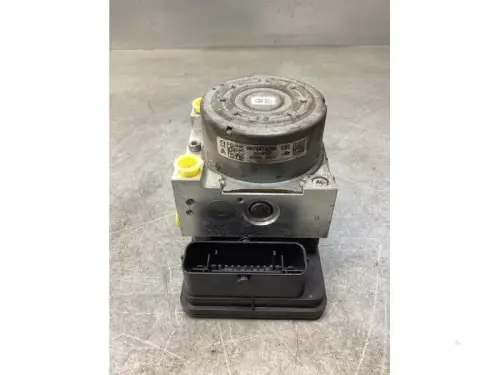 ABS Pomp-8277389