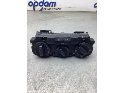 Kachel Bedieningspaneel-8251312