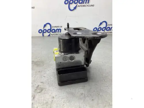 ABS Pomp-8238498