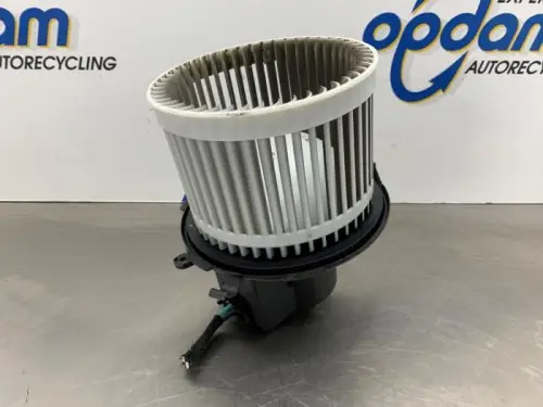 Kachel Ventilatiemotor-8271193