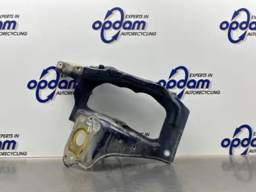 Koplampframe links-8289596