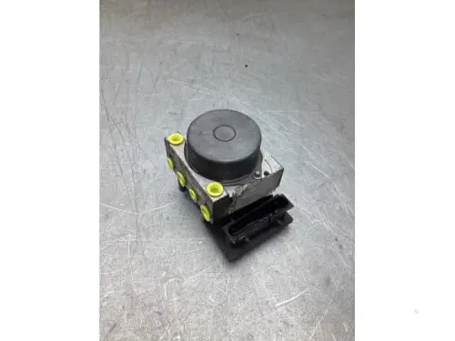 ABS Pomp-8260764
