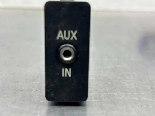 AUX/USB aansluiting-8219680